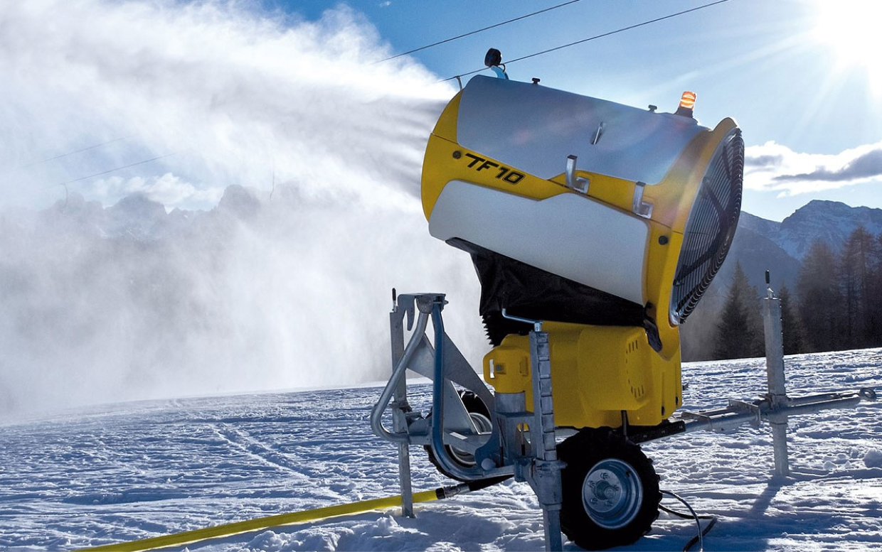 Snowmaking systems