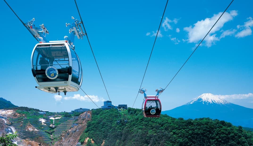 Hakone Ropeway(18-passenger double loop mono-cable gondola)